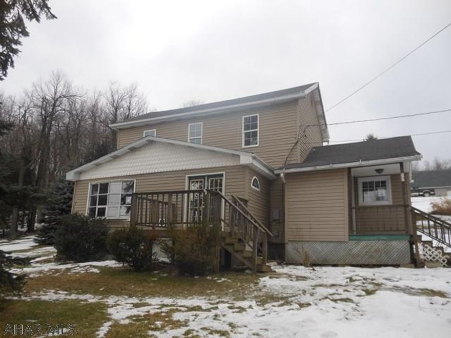 This is a Fannie Mae Homepath property. This is a two story home located in Coupon. This is a vinyl sided home with a rear deck. The first floor features a mud room, kitchen, full bath, dining room and living room. The second floor has three bedrooms and a walk up attic for storage. With some work this house could be your home