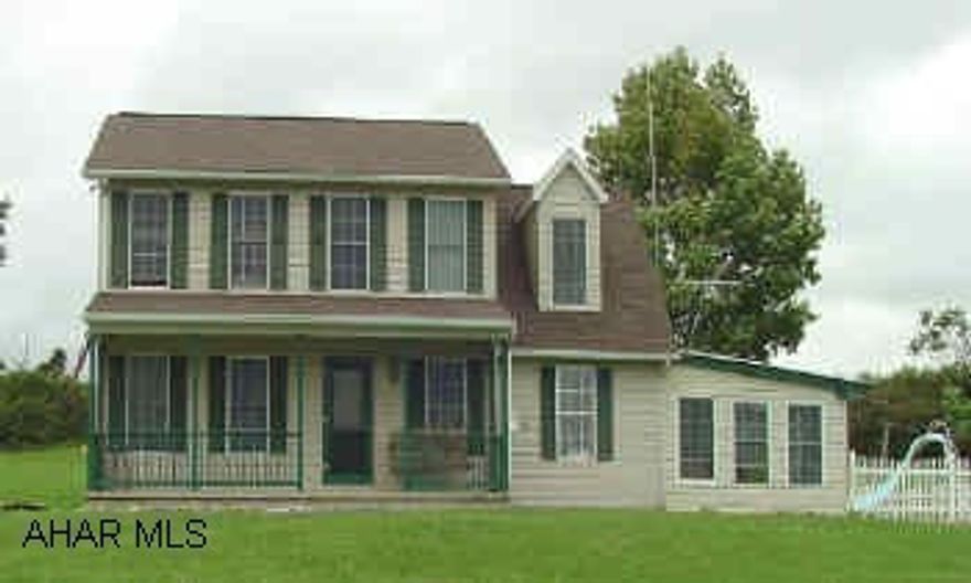 2400 sq ft, two-story home with heated inground pool, sunroom with hot tub, 4 private acres with a view in Spruce Creek, only 30min from Altoona. 2400 sq ft, two-story home with heated inground pool, sunroom with hot tub, 2 private acres with a view in Spruce Creek, only 30 min to Altoona or State College.