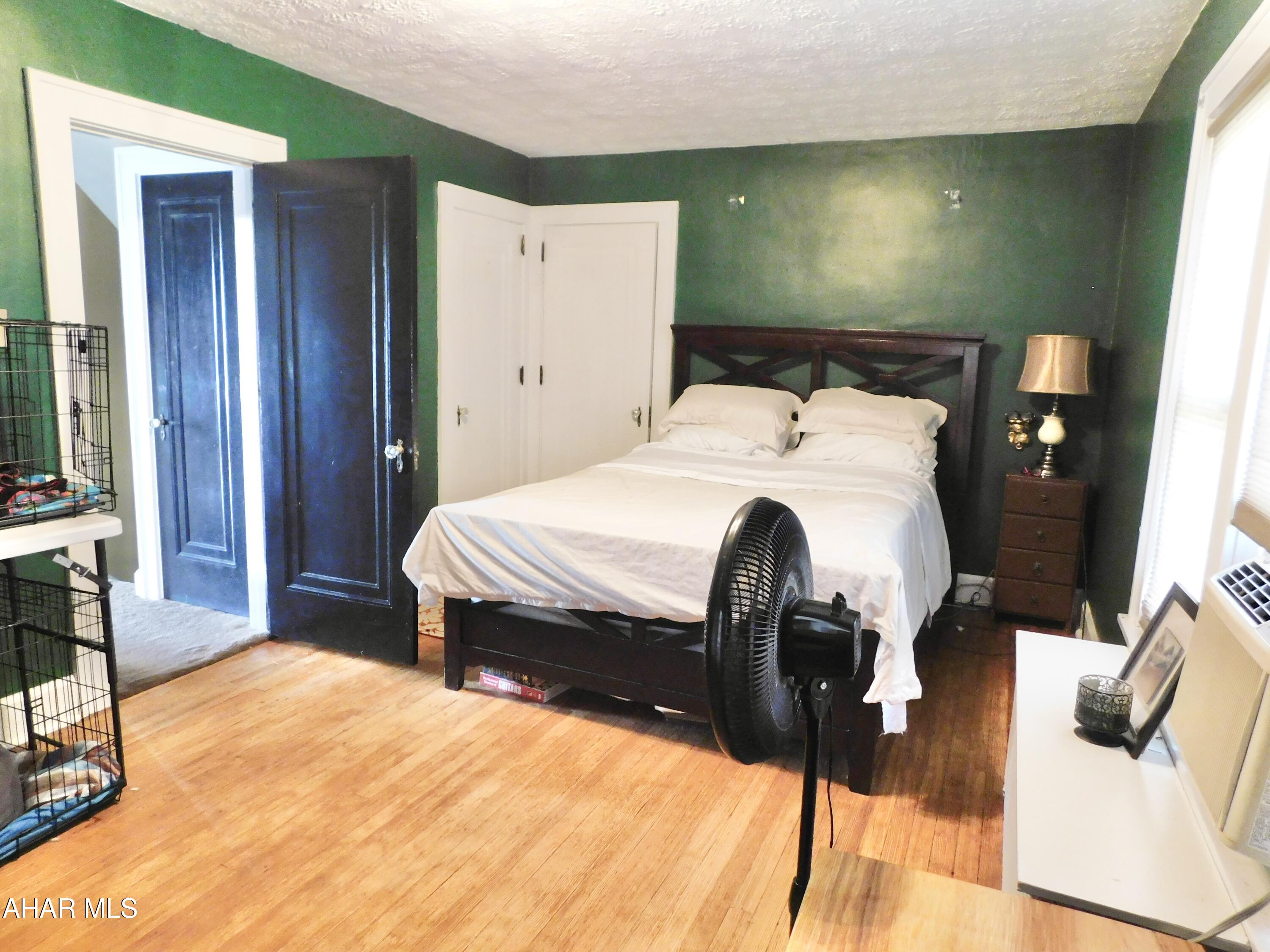 Calvert Hills - Residential