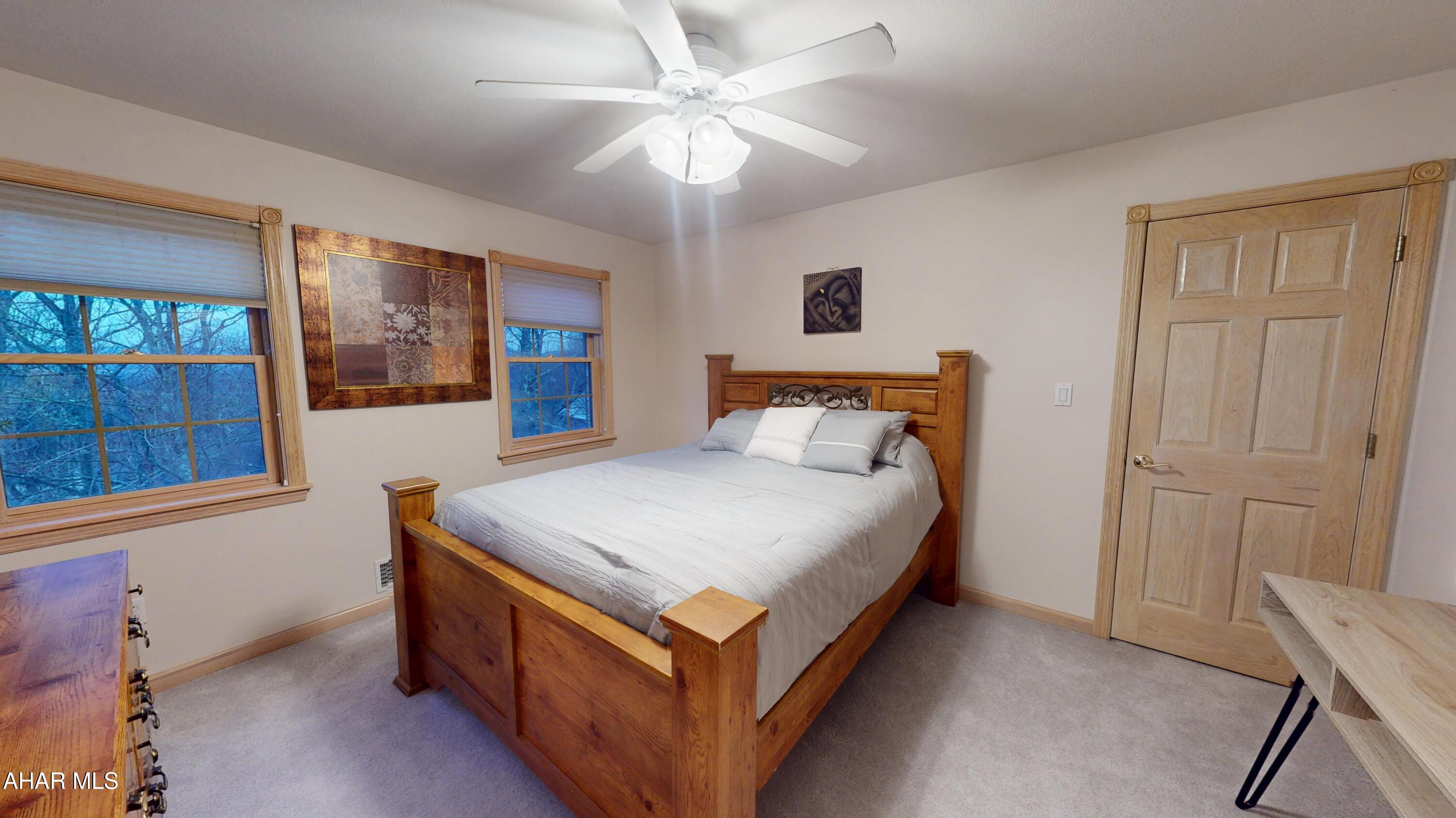 Hickory Hills - Residential