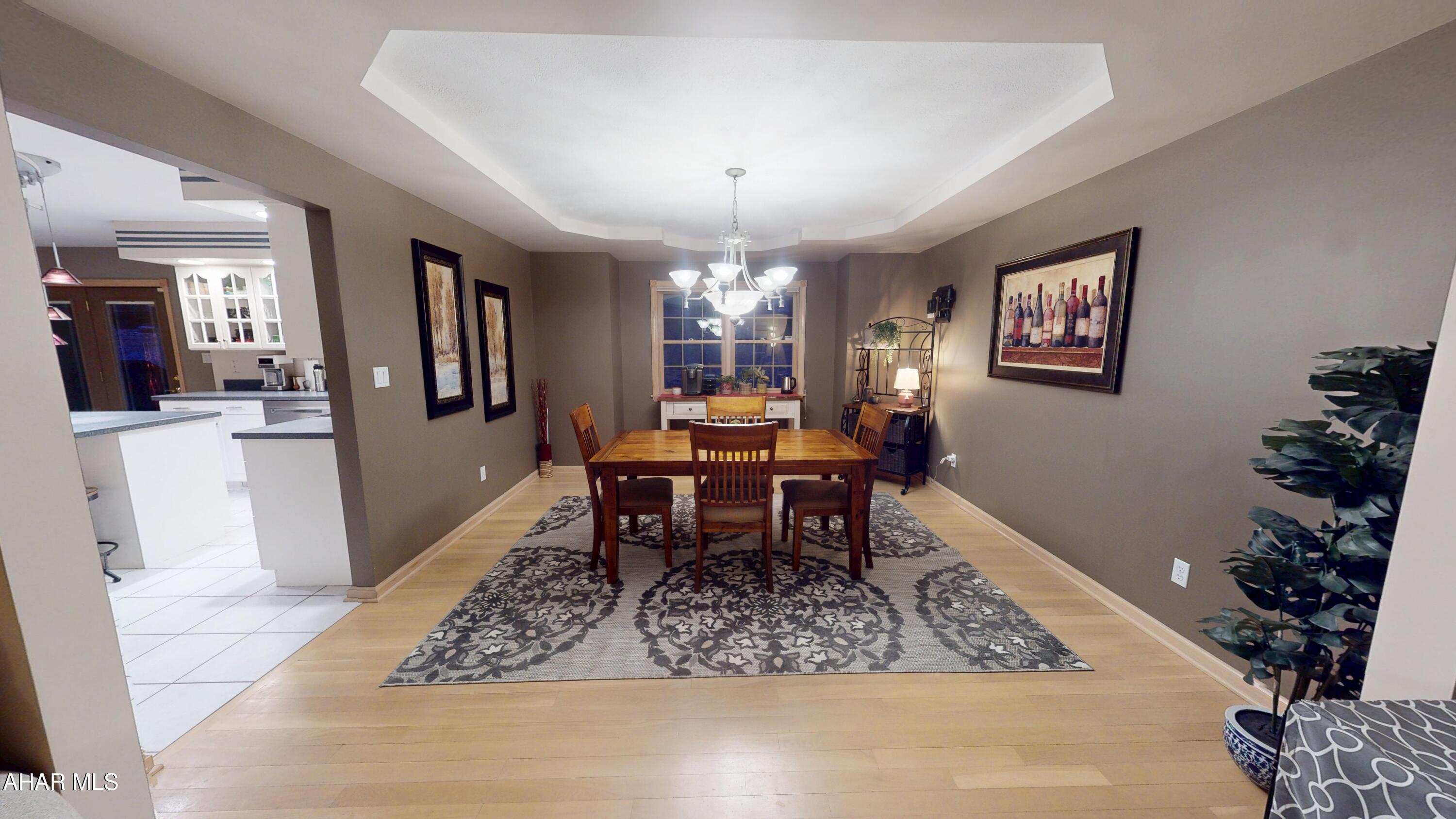 Hickory Hills - Residential