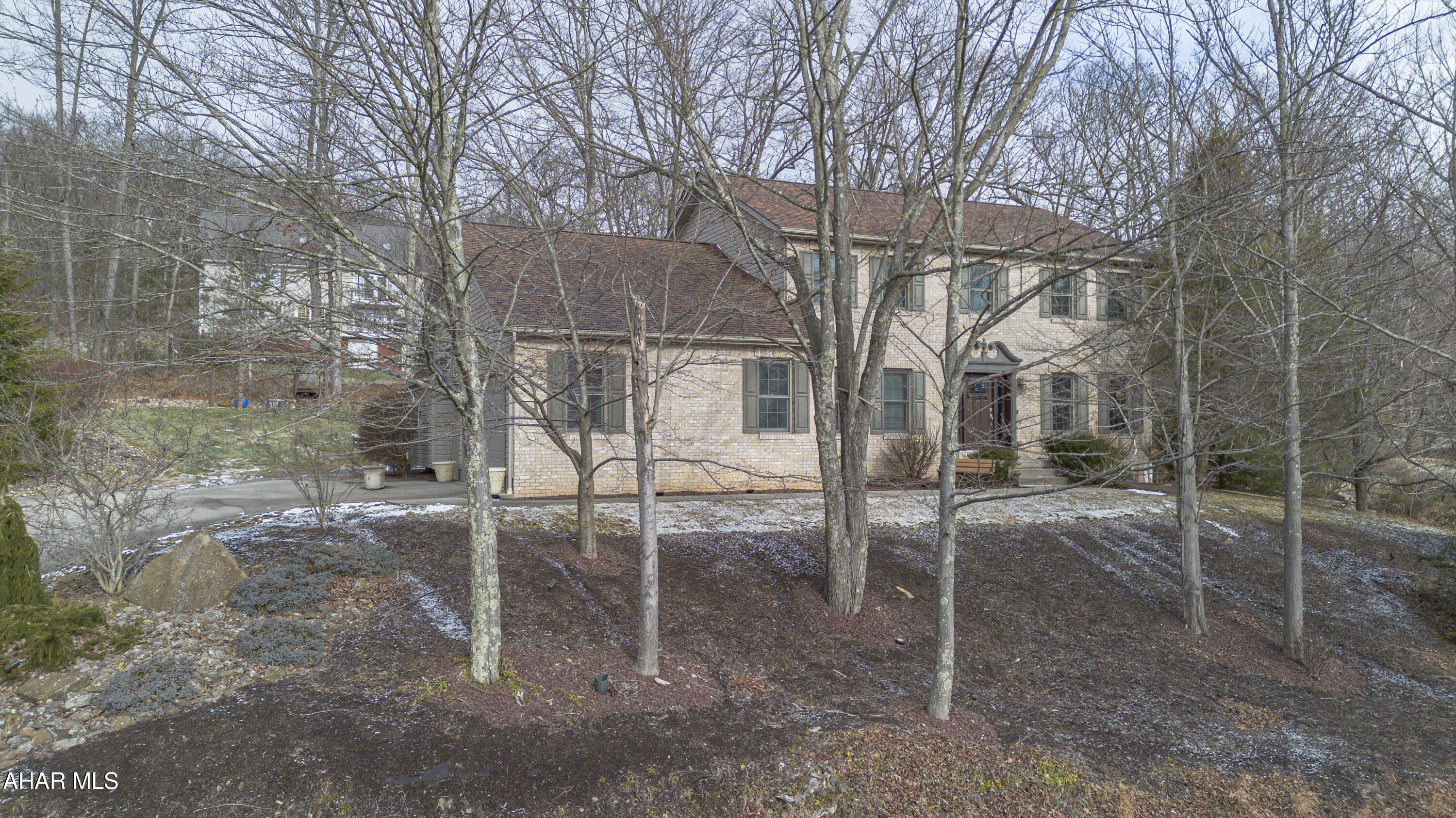 Hickory Hills - Residential