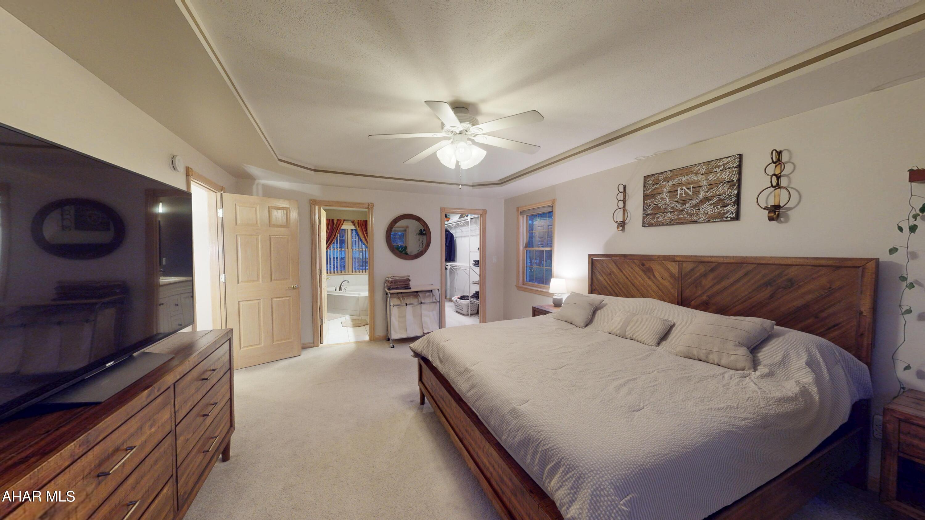 Hickory Hills - Residential