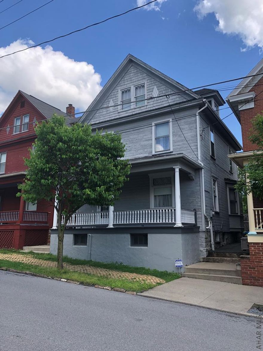 Don't miss out on this 3BR/1.5BA home located in Hollidaysburg Borough! This move in home offers a brand new Kitchen with all appliances, pantry that was used for washer & dryer, beautiful hard wood flooring. Half bath off the kitchen. Large dining room with new flooring. Second floor offers 3 bedrooms and a full bath along with a linen closet and access to the attic which has future potential for extra living space. New Furnace!! Nice large deck off the back to relax on these beautiful summer evenings with a fenced in yard.