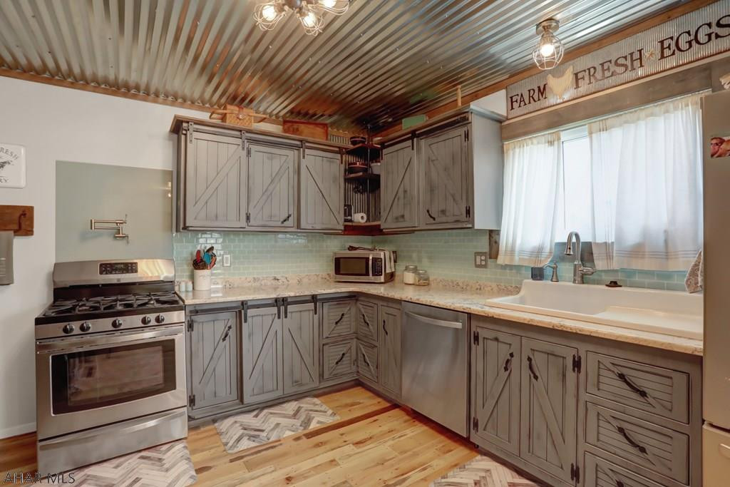 Unknown - Residential