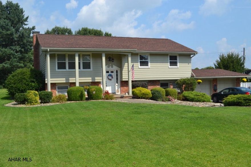 LISTED WELL BELOW most recent appraisal! Beautiful bi-level ready for you to move right in. This 3-4 BR home has your name on it.  Main level has a nice sized living room that flows into dining area, a kitchen w/appls that stay, bath, Master BR w/2 closets & it's own bath, & two more BRs.  Downstairs has many options. You'll find a den(or perfect playspace), Family room w/fireplace, & addl room for 4th BR or countless other things.  Also a half bath, laundry room w/shelves for storage, office area, & mudroom.  As if all this wasn't enough-the home also incls an attached 2 car garage.  Exterior is already attractively landscaped for you & has a near-new roof (2011), a back deck (composite-no maintenance!) with screened in area & large backyard.