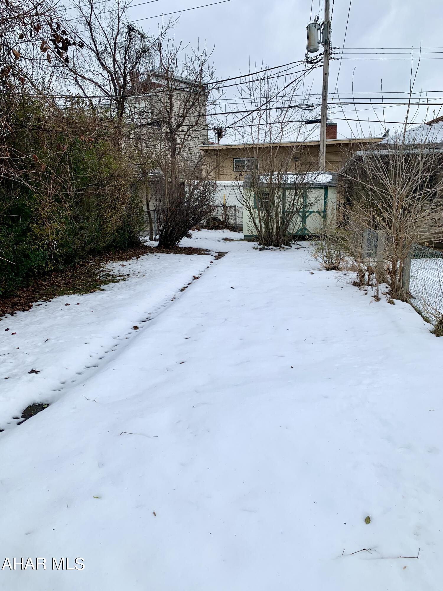 Unknown - Residential