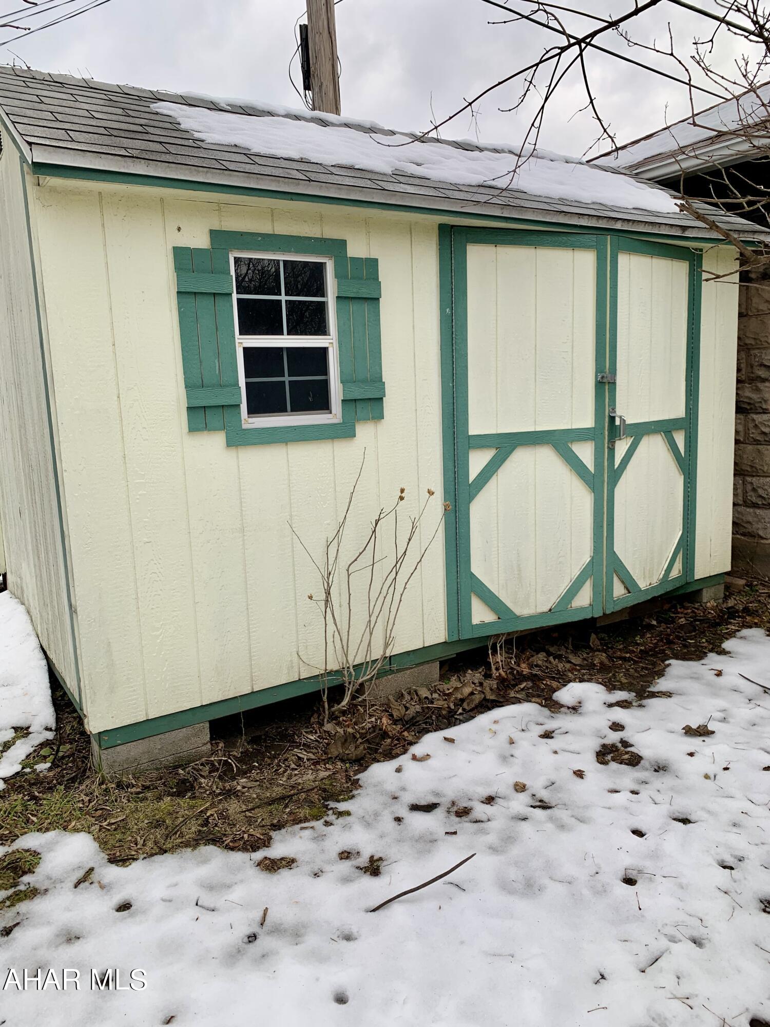 Unknown - Residential