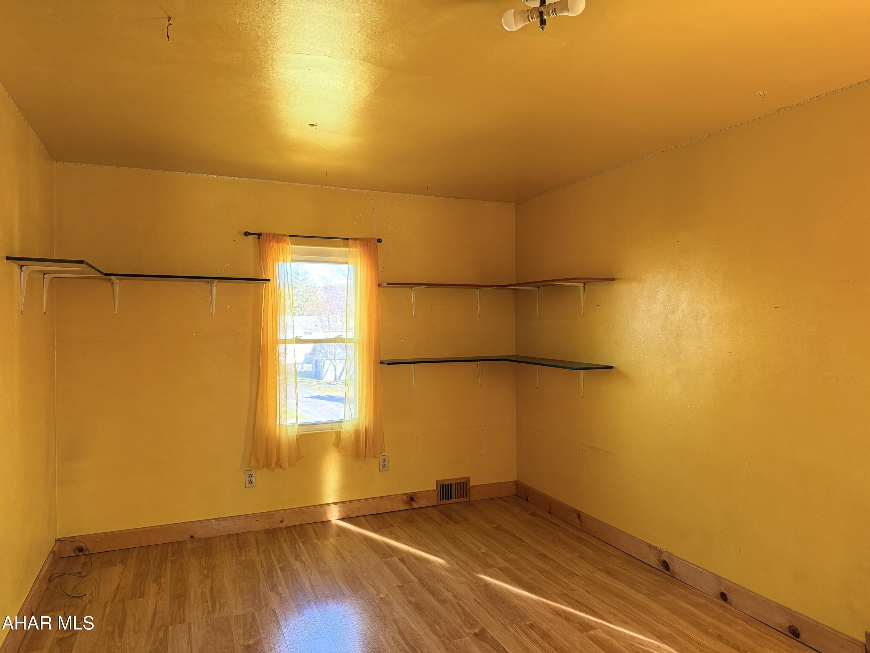 Hollidaysburg - Residential