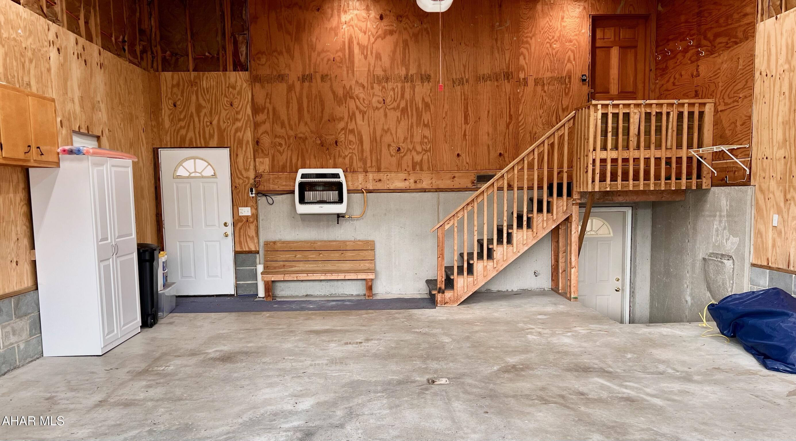 Juniata - Residential