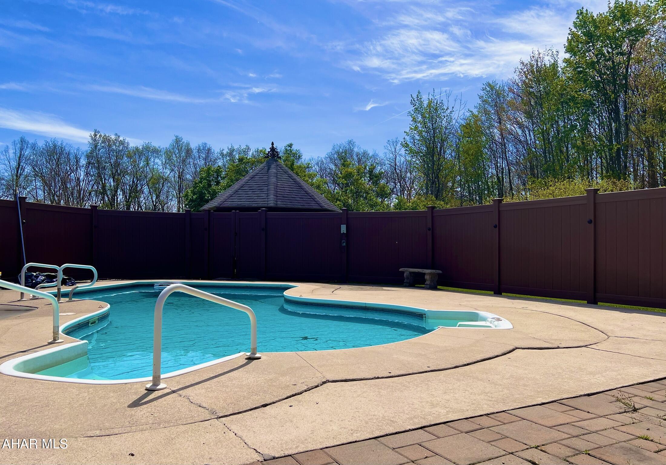 Juniata - Residential