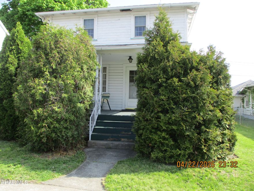 Check out this two story in one of Altoona's most popular neighborhoods.   This solid two story home is ready for your imagination and finishing touches.  Large living room and  formal dining room with hardwood floors, large kitchen with stove and refrigerator.  The second floor features three bedrooms and one bath.