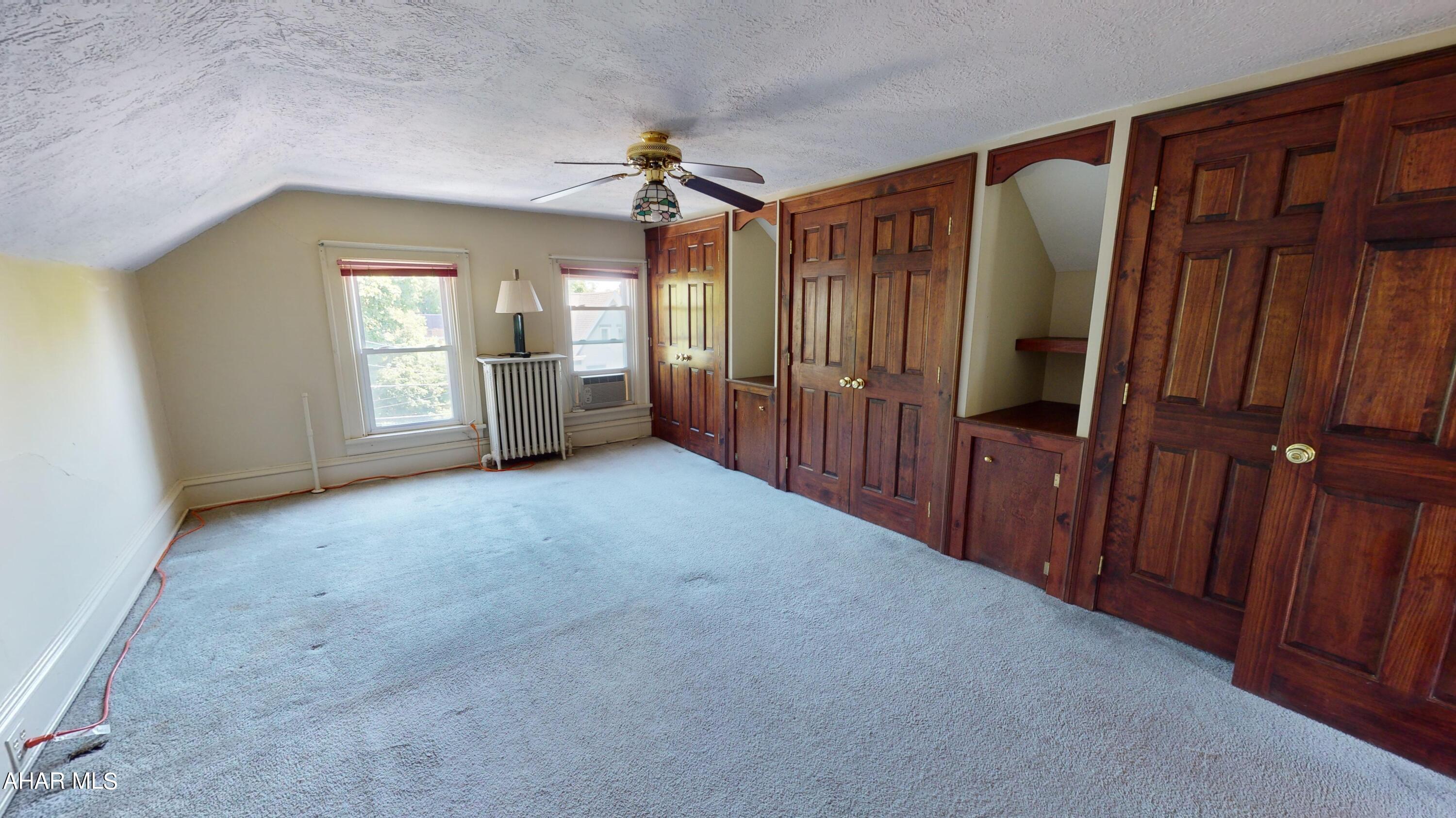 Hollidaysburg - Residential