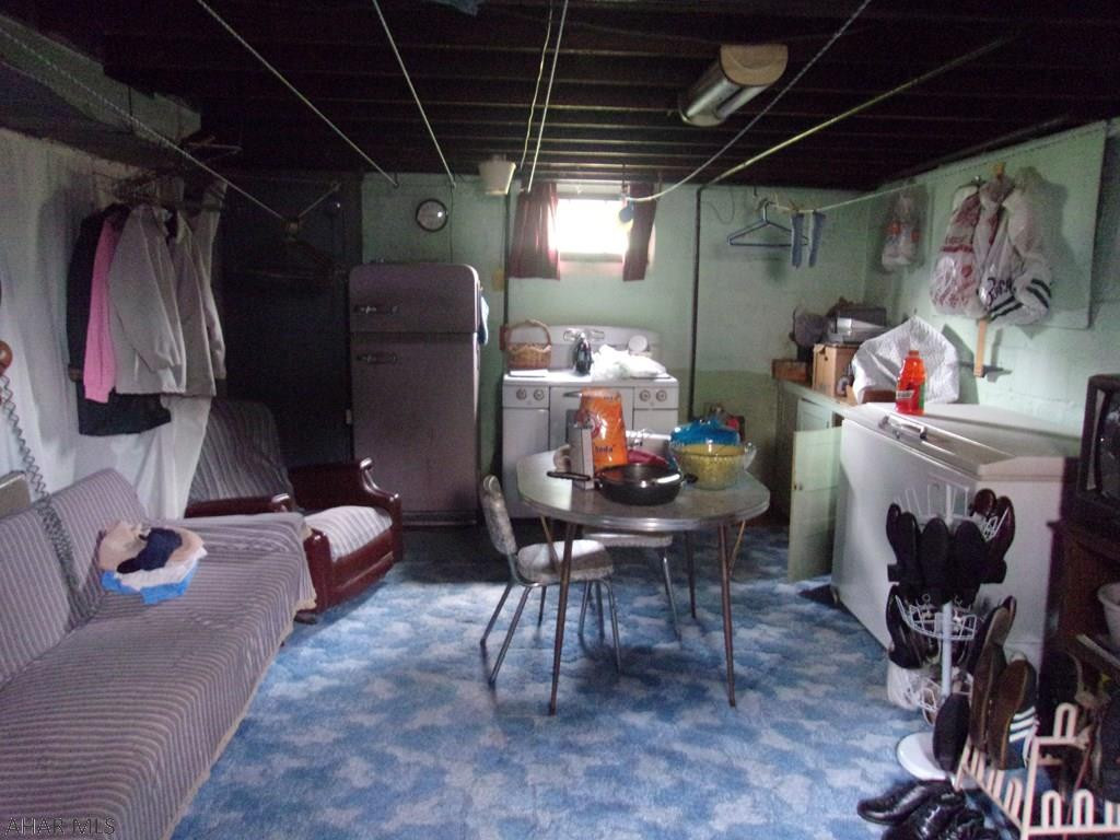 Unknown - Residential