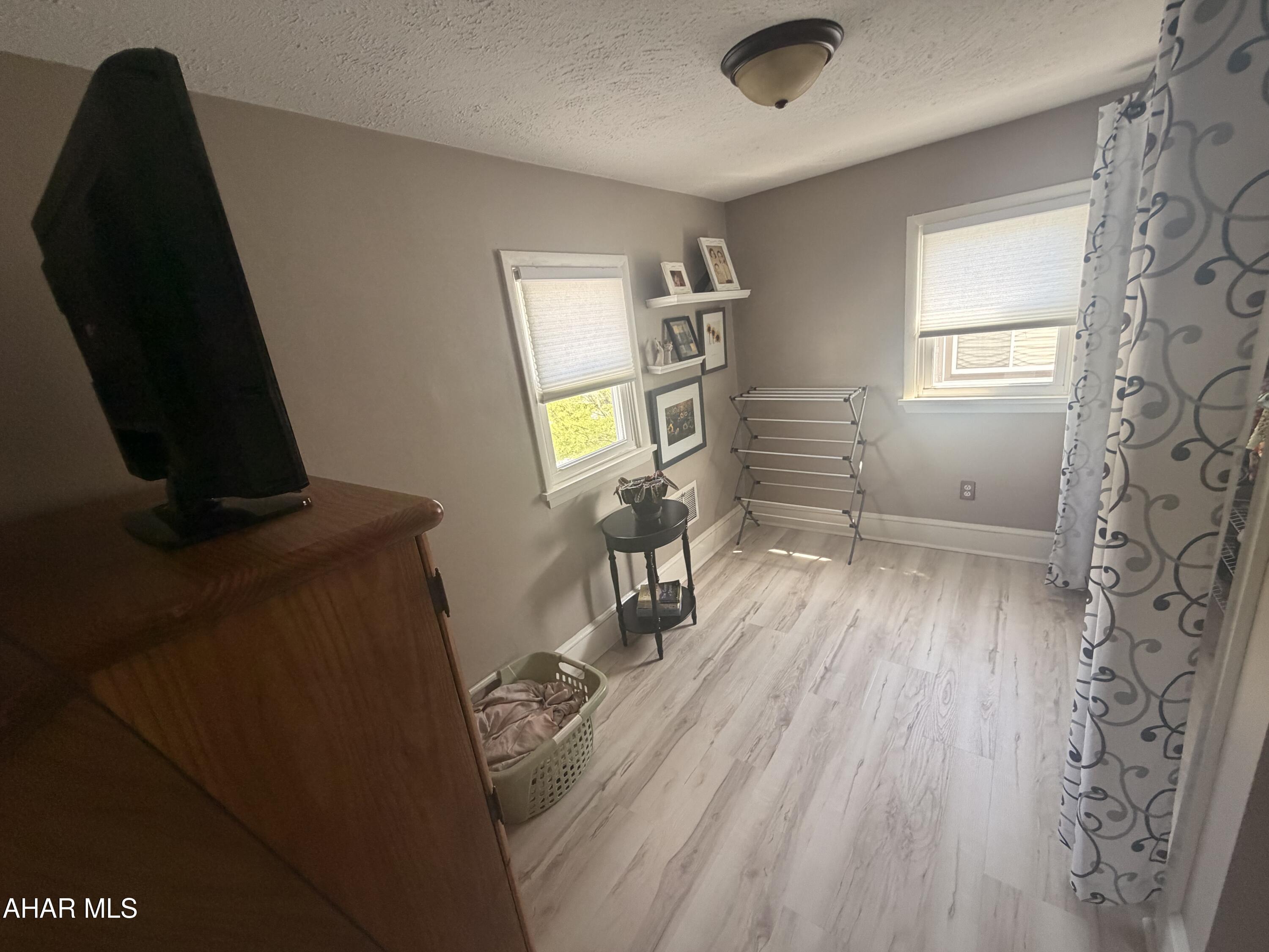 Hillcrest Community - Residential