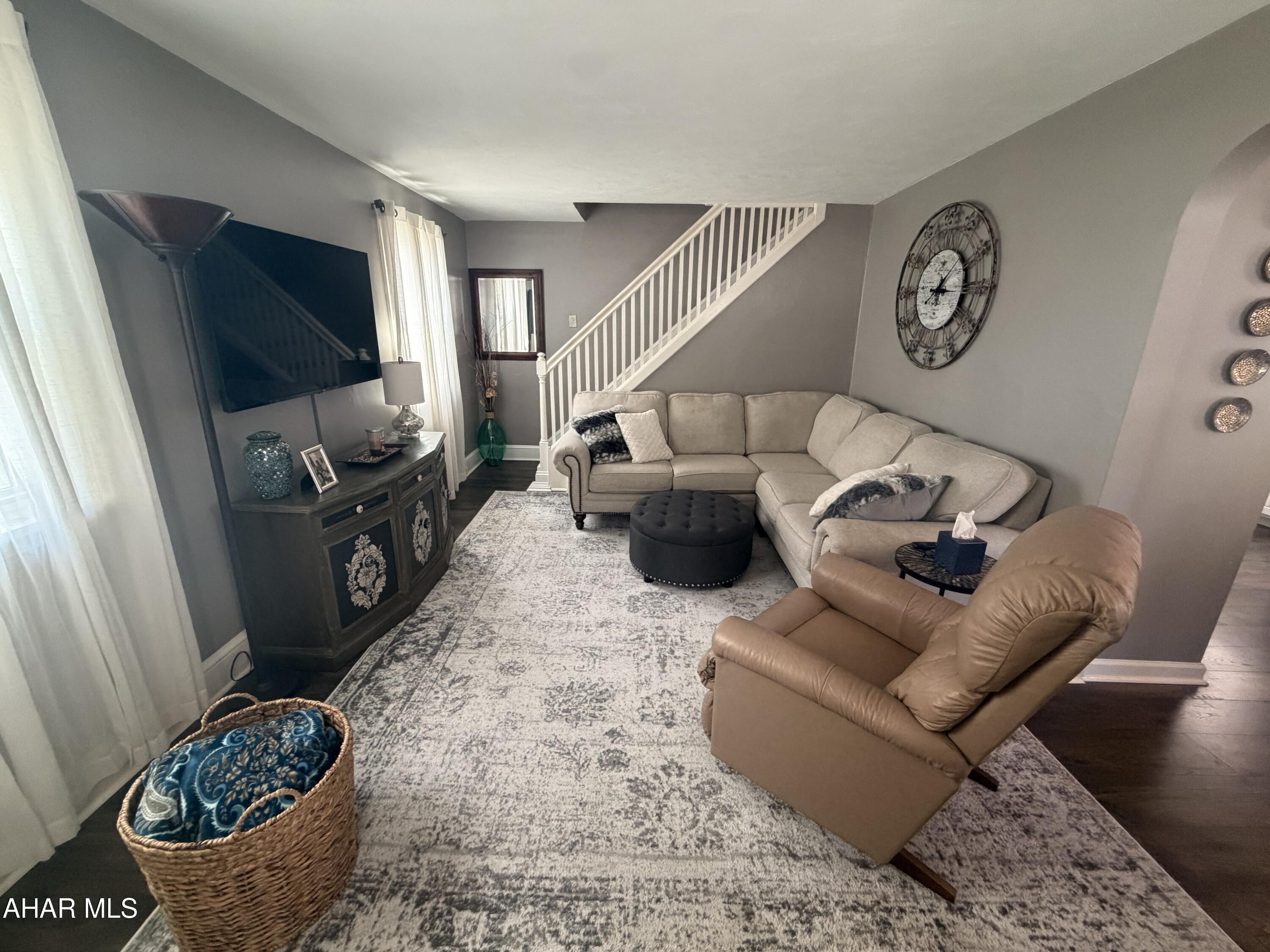 Hillcrest Community - Residential