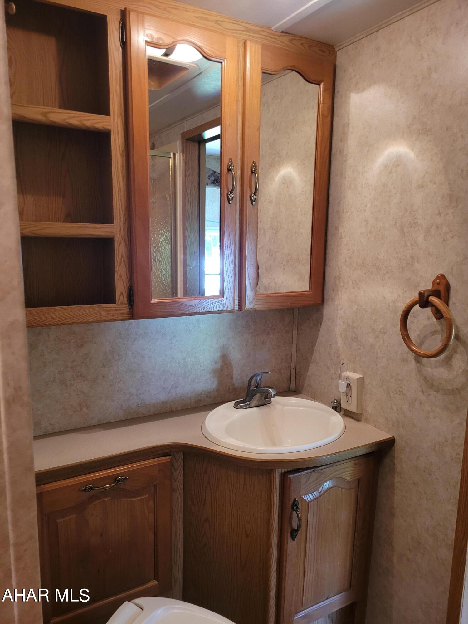 Glendale Yearound - Residential