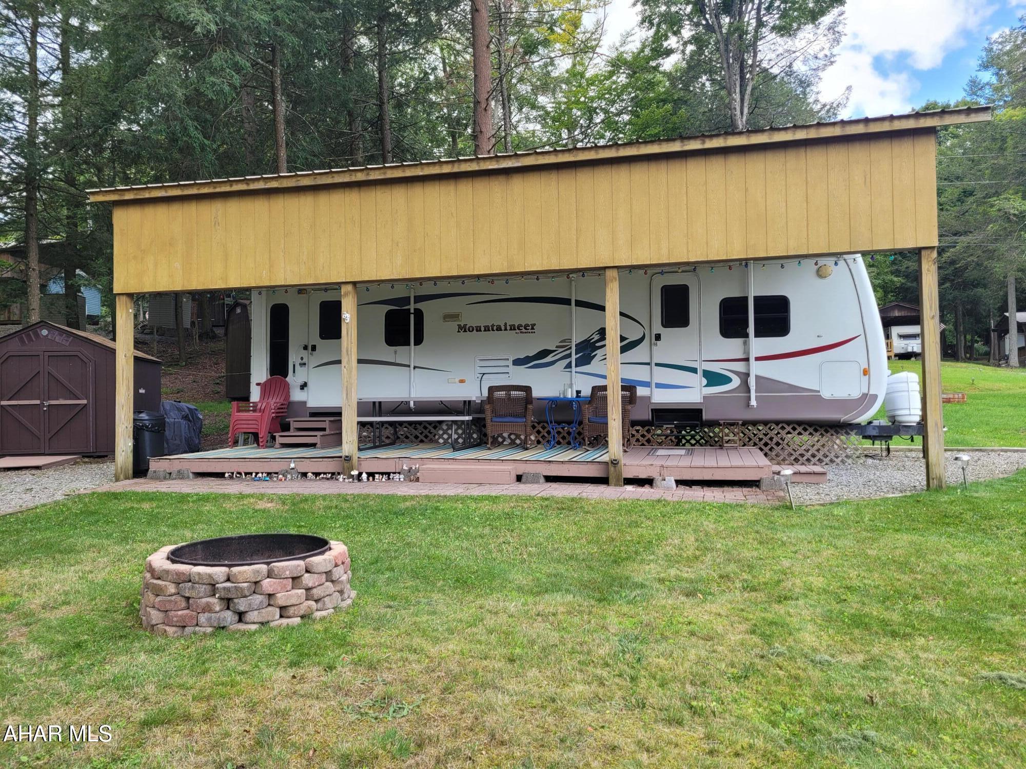 Glendale Yearound - Residential