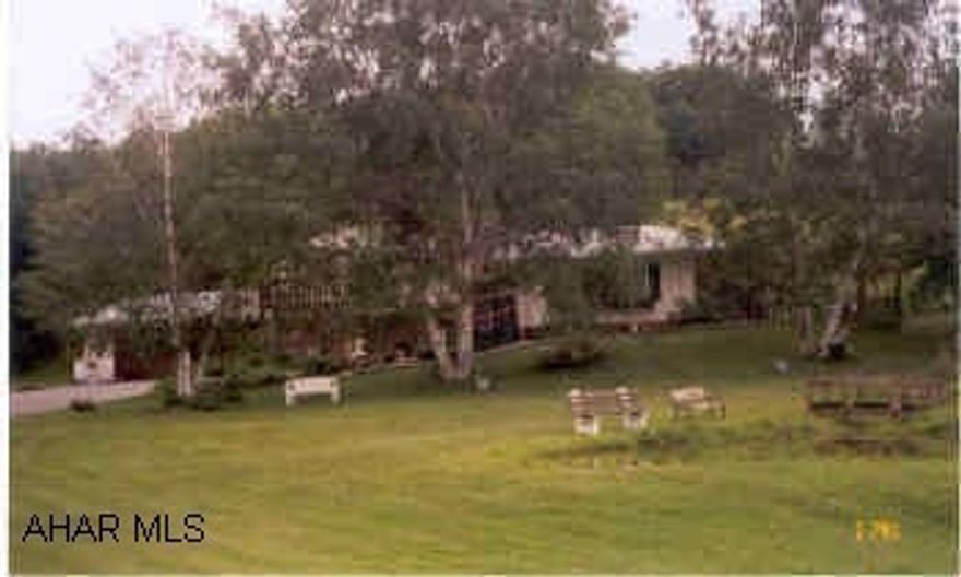 Gorgeous Country Setting!  Spacious, immaculate, 3 bedroom, 2 bath split. 1.6 acres, pond, MUST SEE!!!!!