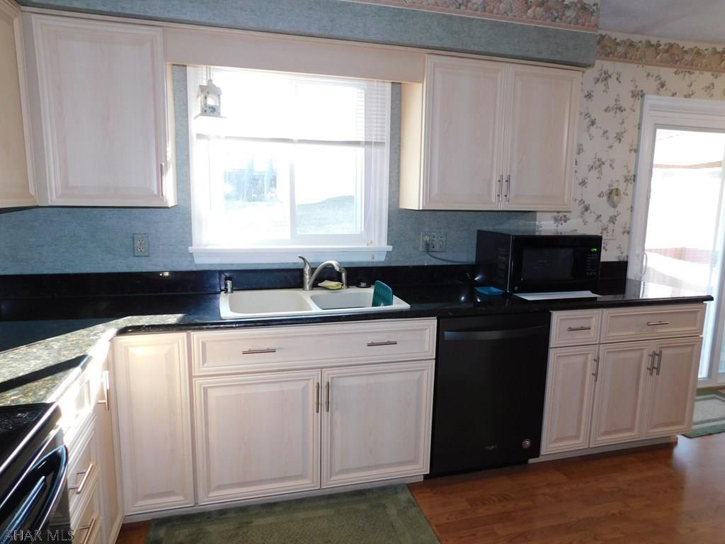 Rolling Hills - Residential