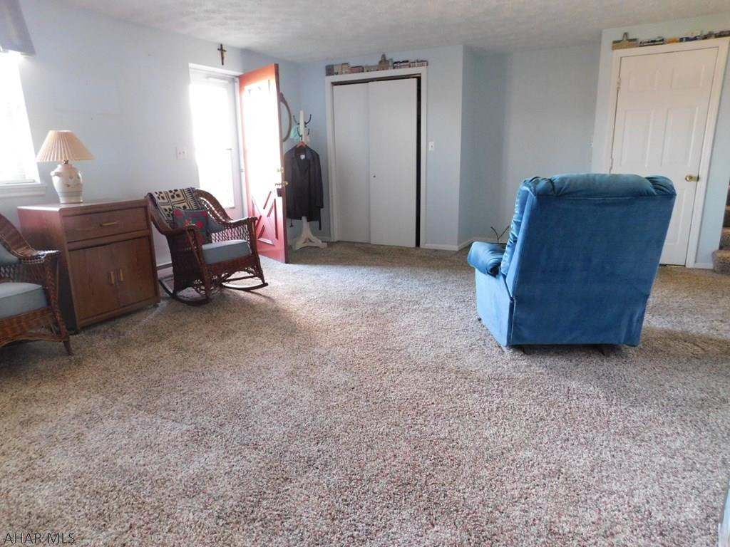 Rolling Hills - Residential