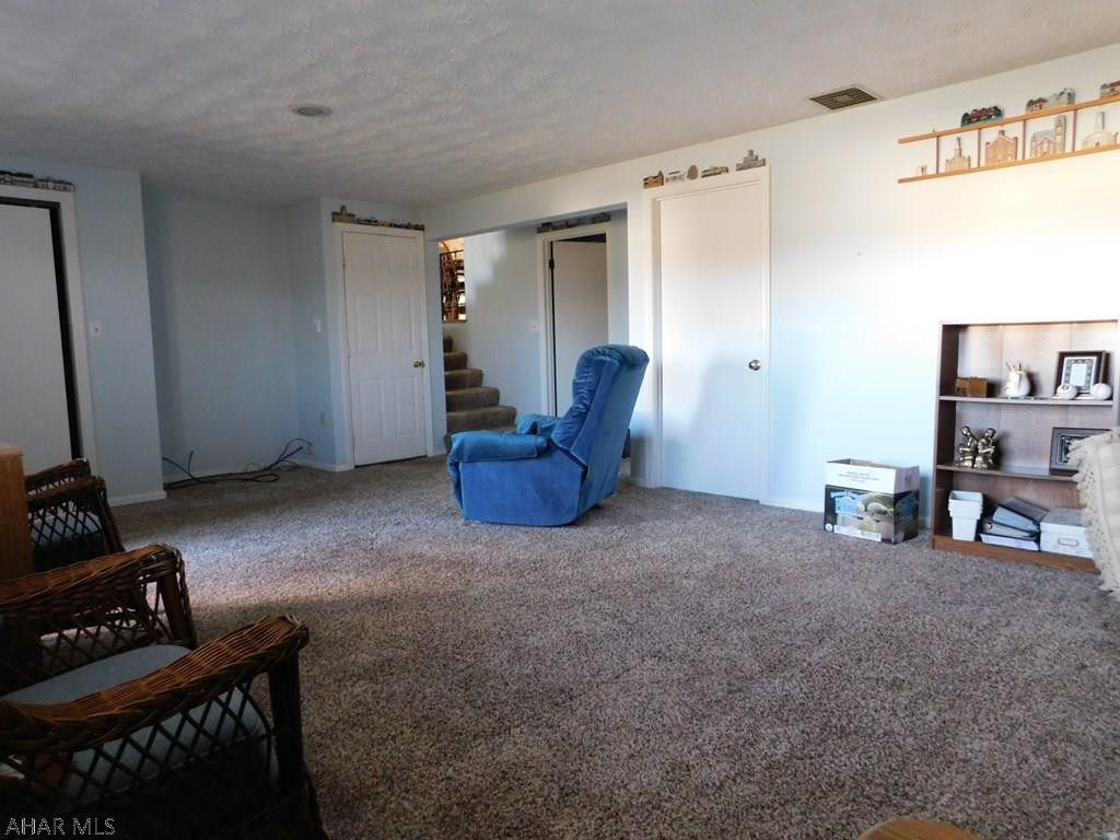 Rolling Hills - Residential