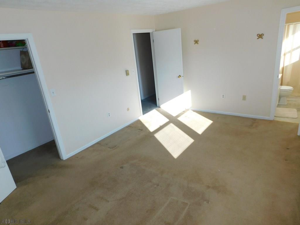 Rolling Hills - Residential