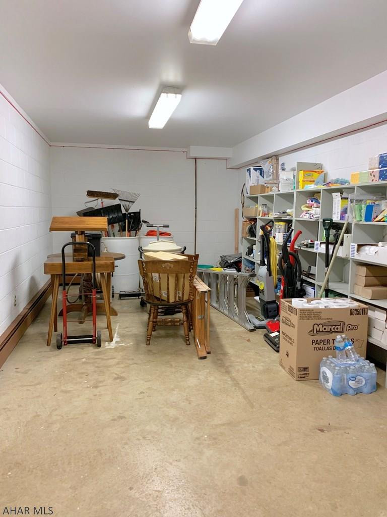 Unknown - Commercial Sale