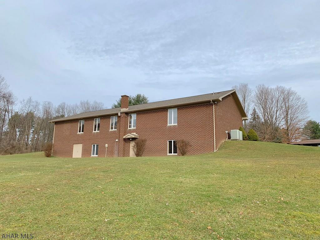 Unknown - Commercial Sale