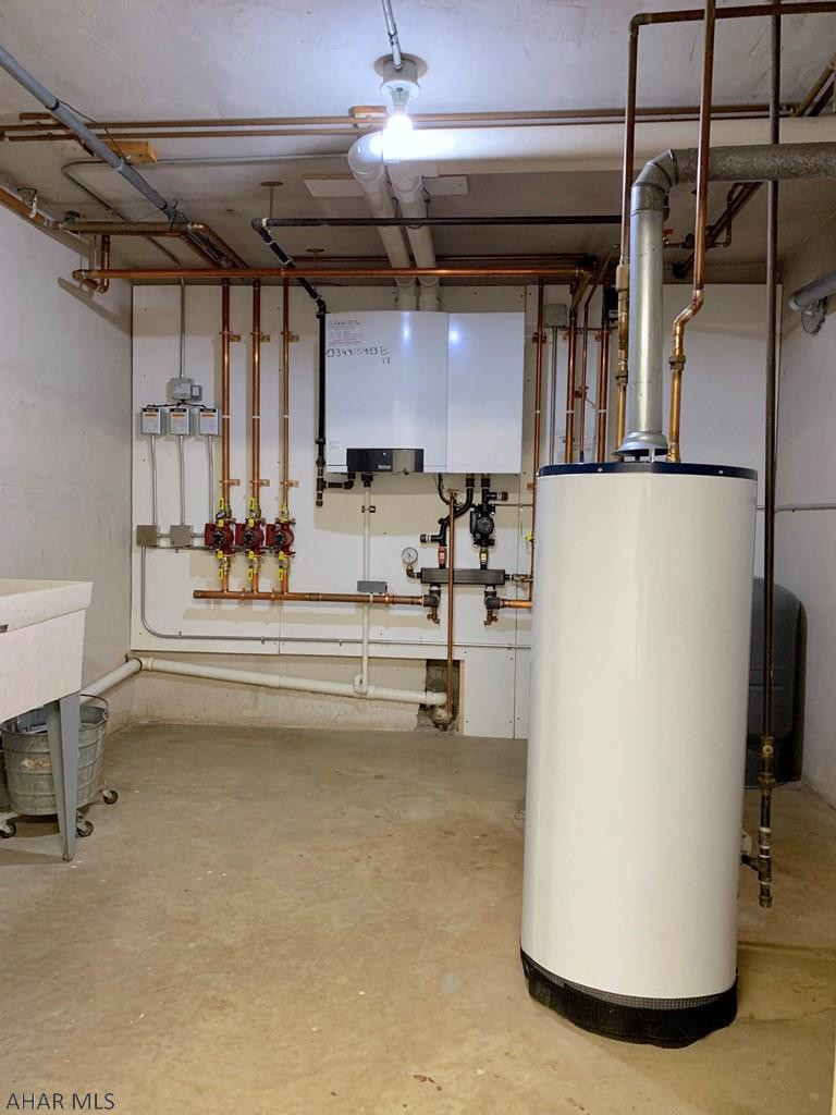 Unknown - Commercial Sale