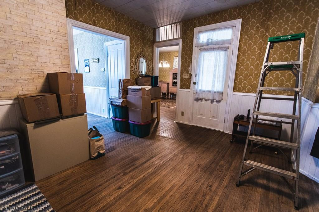 Unknown - Residential