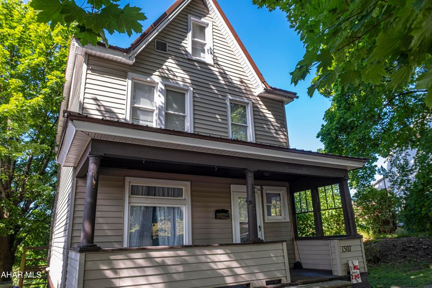 Perfect starter home in the Juniata section of Altoona. This home features a spacious living area and separate dining room. The kitchen allows for plenty of natural lighting and has a large pantry with built in cabinets for ample storage. A bathroom with a standing shower is located on the first floor off of the dining area. Three bedrooms and a full bathroom are located on the second floor. The attic is finished and could be used as an additional bedroom, office or playroom! Dont miss out on this wonderful home!