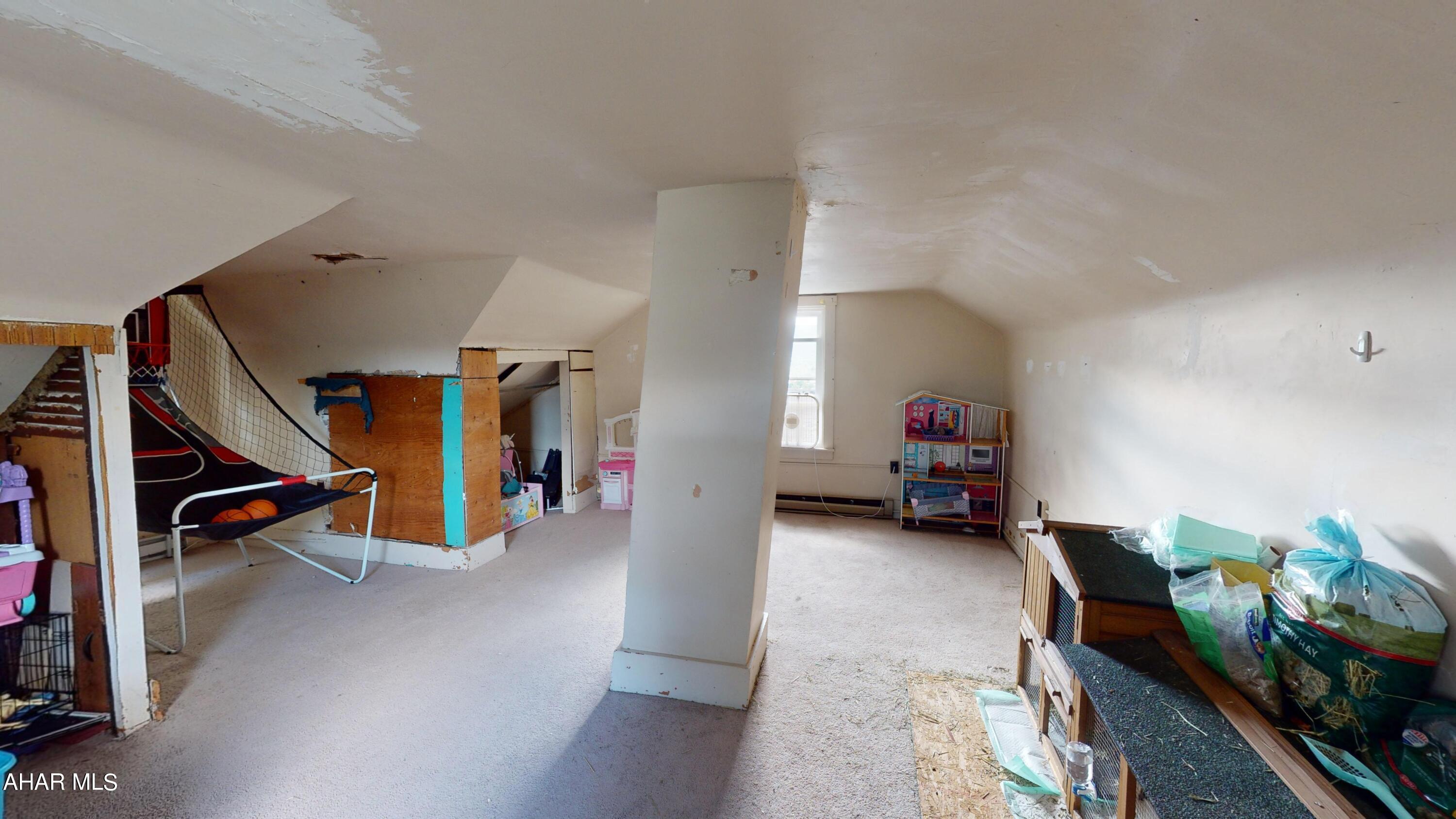 Juniata - Residential