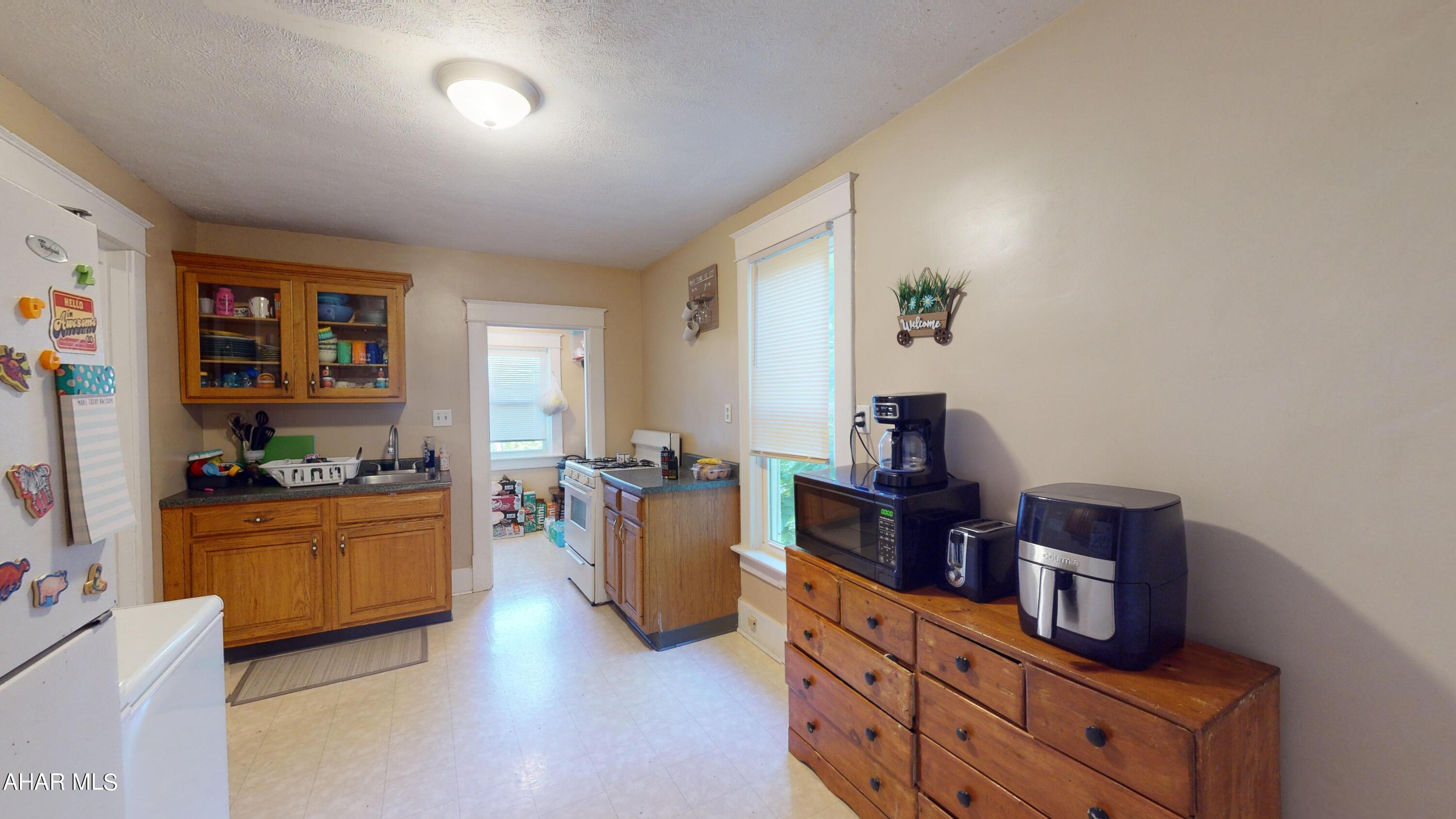 Juniata - Residential