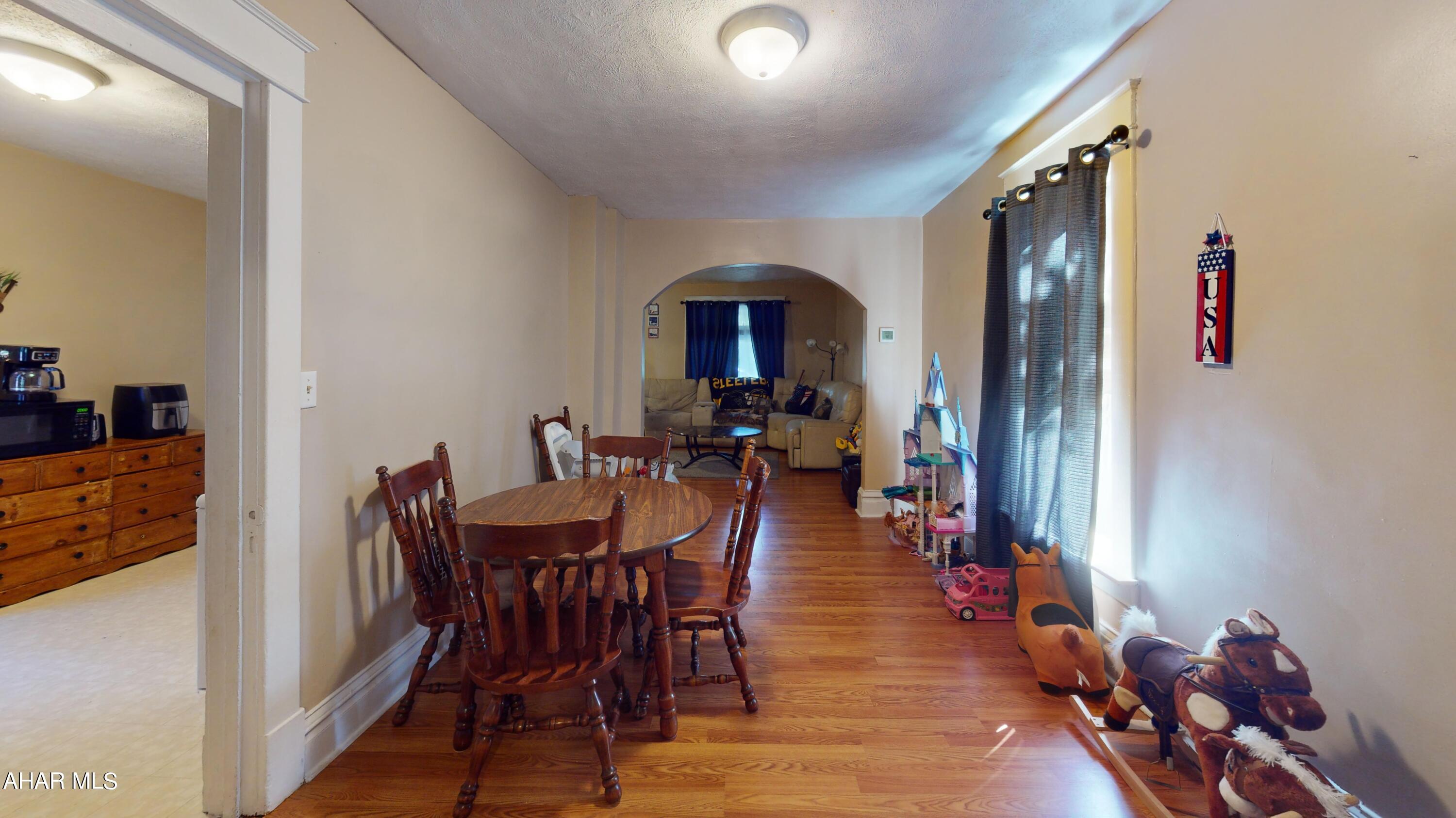 Juniata - Residential