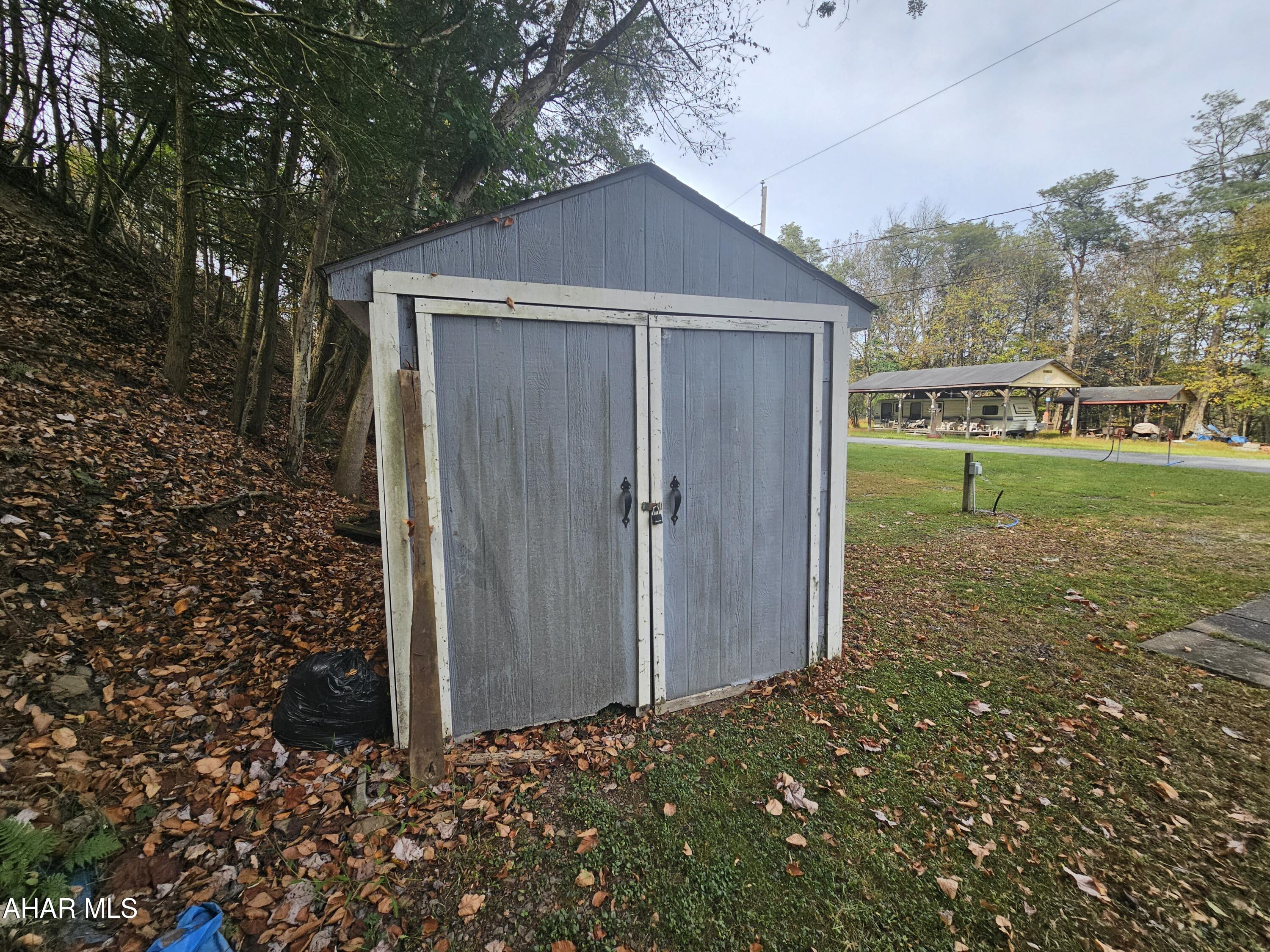 Glendale Yearound - Land