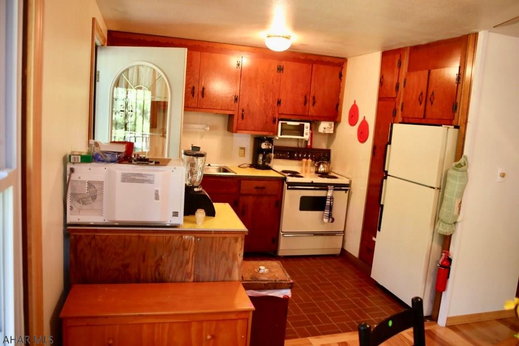 Unknown - Residential