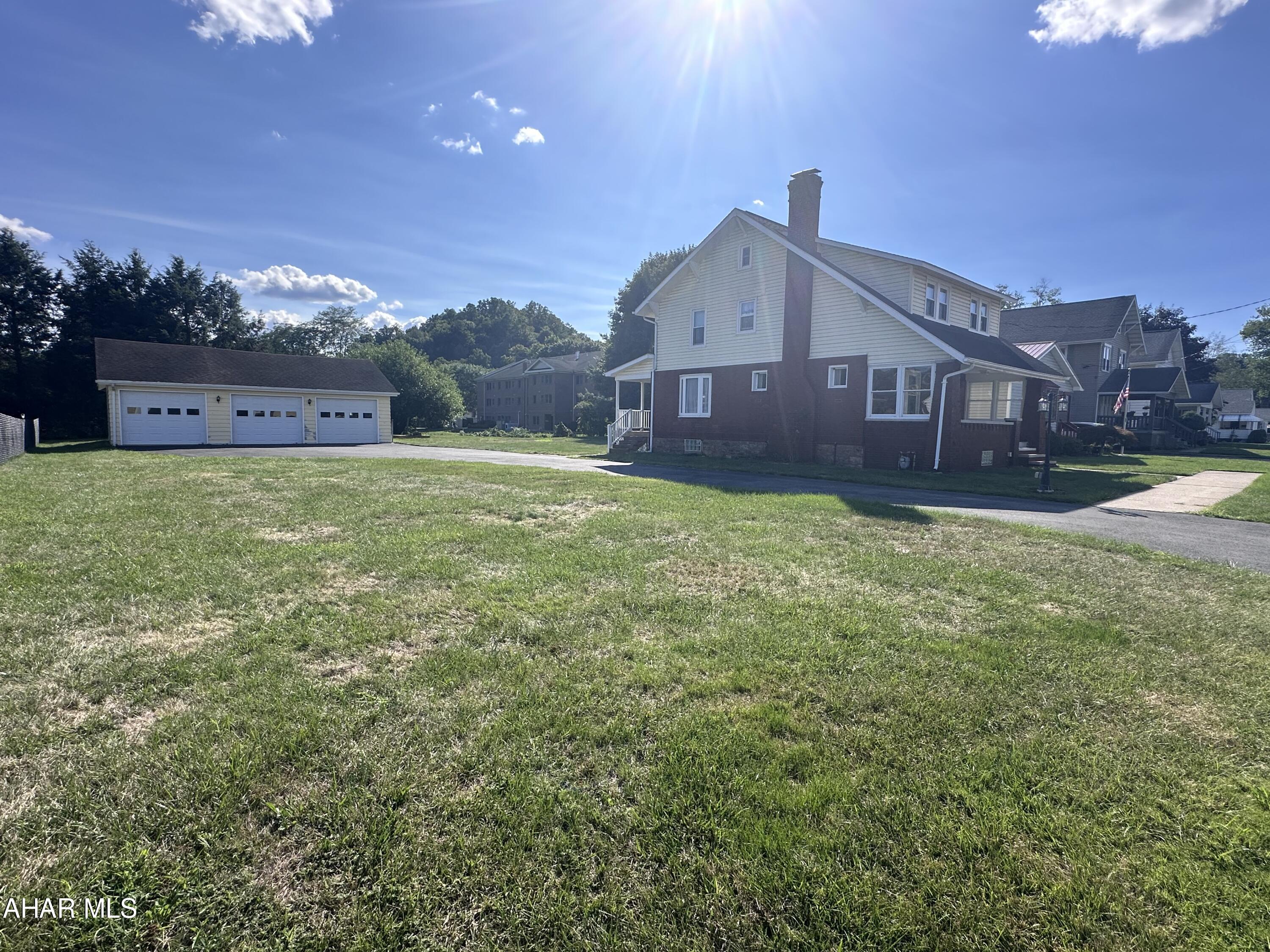 Bellwood Boro - Residential