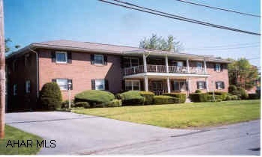 All Brik solid investment 6 units.  Very good condition