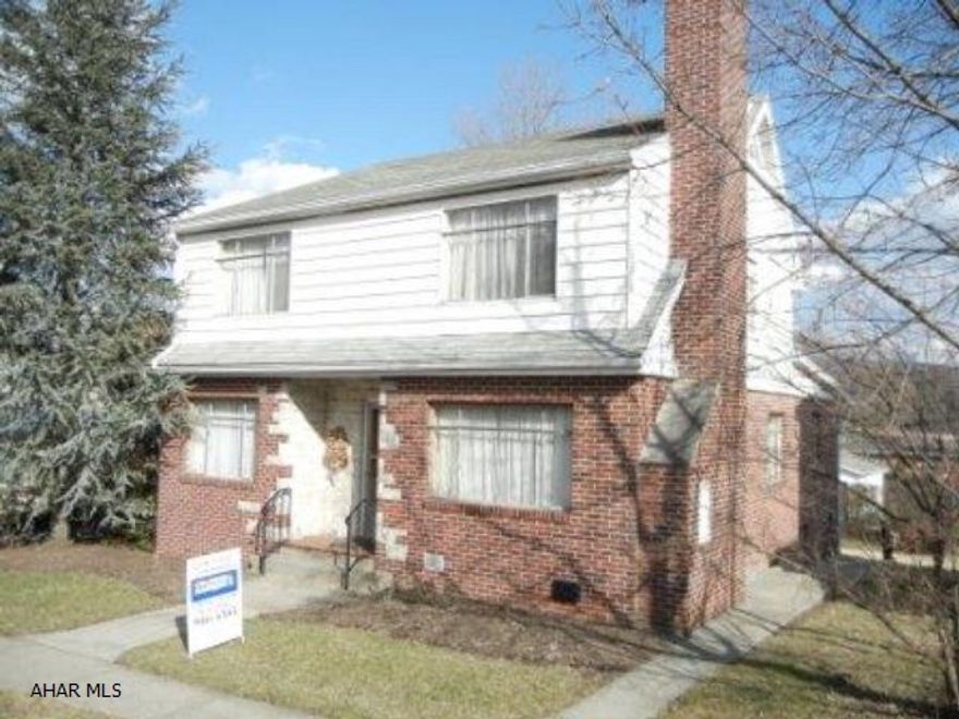 Larger than it looks.Well constructed. Archetect designed. 1st FLR: LR, DR, and Family Rm(large), laundry Rm, pantry, 3/4 bath, & eat-in Kitchen. 2nd FLR:Master suite with full updated bath, plus 2 bedrooms and another updated full bath.  Finished basement has wet bar, 3 large rooms, and 1/4 bath.  New furnace. Newer AC, and hot water heater. Many closets. Hardwood under carpet except in family room. Price based on appraisal. Lot with garage across the alley is available for seperate purchase 3704 Beale Ave.