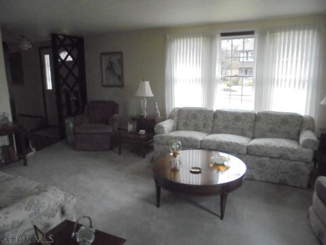 Crestwood - Residential