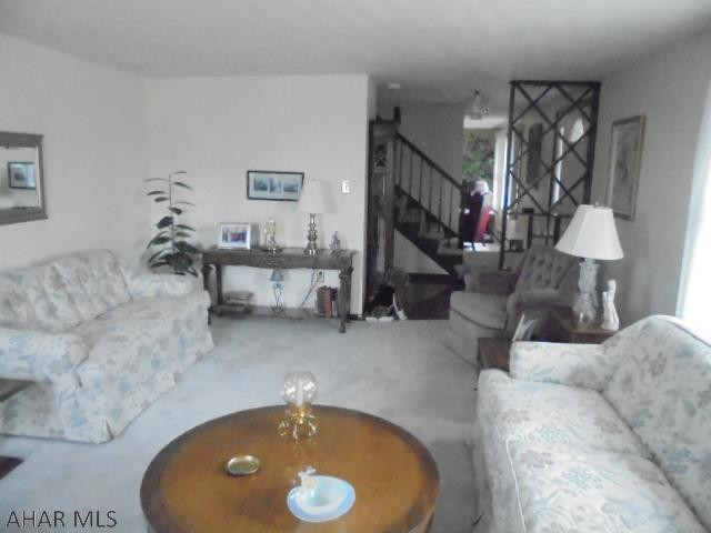 Crestwood - Residential