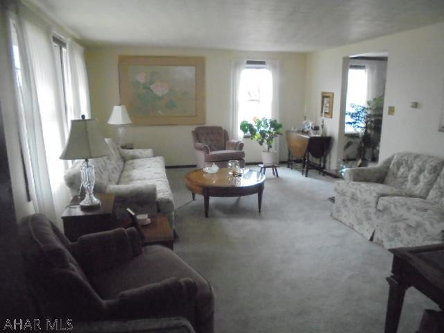 Crestwood - Residential