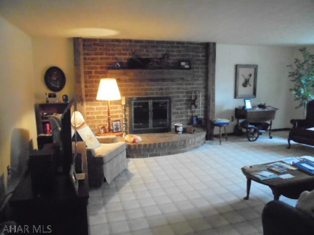 Crestwood - Residential