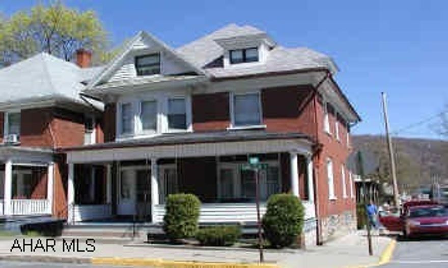 4 bedroom brick home with 2 bathrooms, hardwood floors, fireplace, carport Large brick home with carport.  4 bedrooms, 2 baths, hardwood floors.