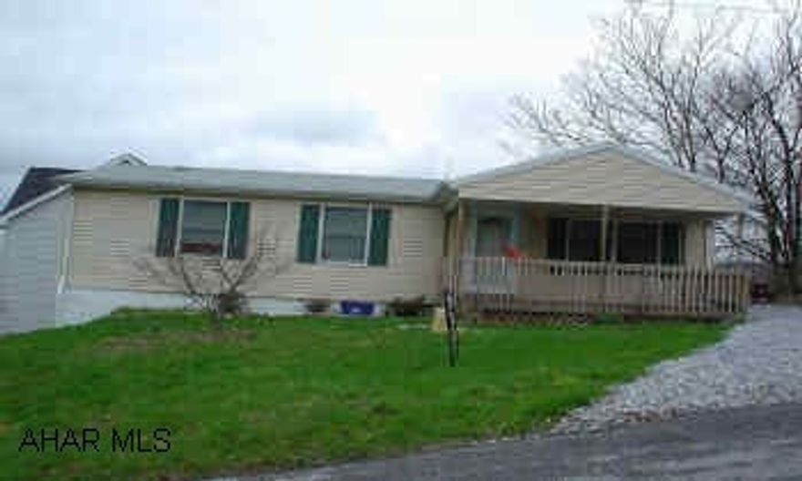 Ranch home, 3 bedroom, 1 bath, 1 car garage.