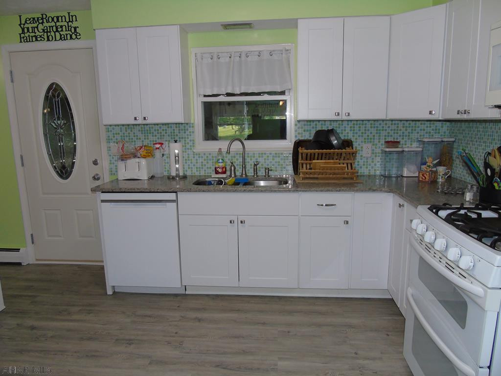 Pleasant Valley - Residential