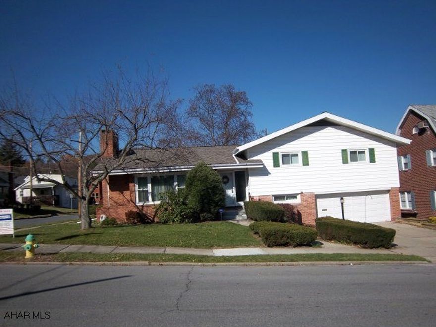 Meticulously maintained multi-level home that has it all. 4 bedrooms, 2 1/2 baths, Central Air, forced air gas heat; new eat in kitchen, cathedral ceilings, hwd floors, 2 car garage. Cozy family room and bonus room that currently is used as a home office but could also be used as a playroom or exercise room. Gas fireplace in spacious living room. Pull down stairs for extra storage in attic. This home features a new furnace, new windows, new air-conditioning compressor, new kitchen, new family room and new garage doors. In addition to the central air conditioning this home also has a whole house fan. This multi level home is much larger than it appears from the outside. $4000 buyer incentive and a home warranty included.