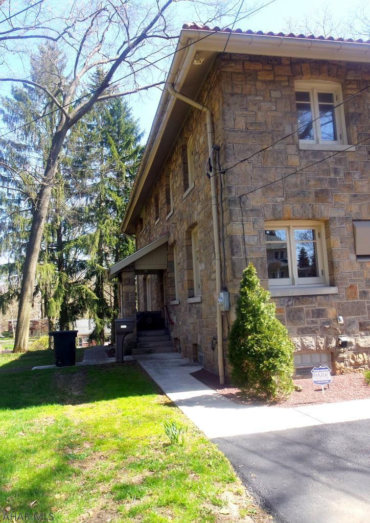 Mansion Park - Residential