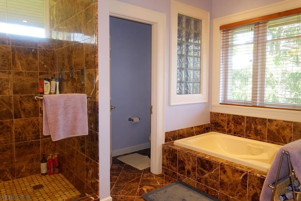 Mansion Park - Residential